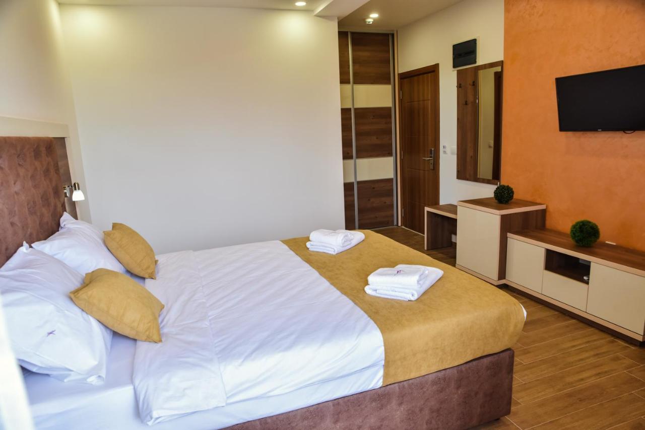 Hotel Heaven Lux Ulcinj Exteriér fotografie
