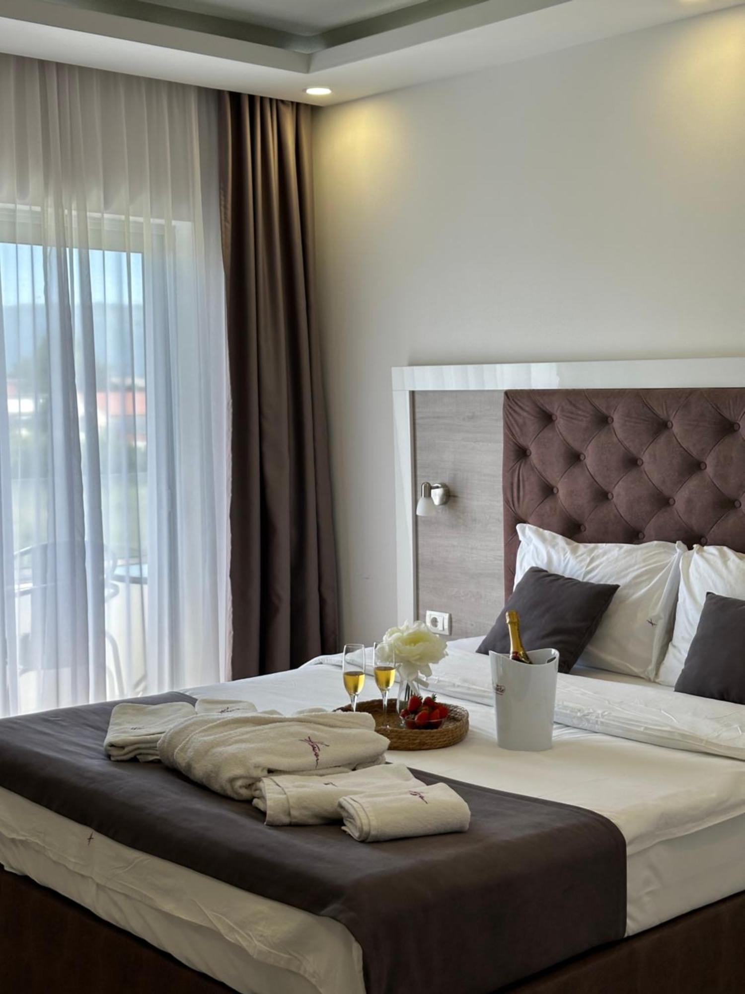Hotel Heaven Lux Ulcinj Exteriér fotografie