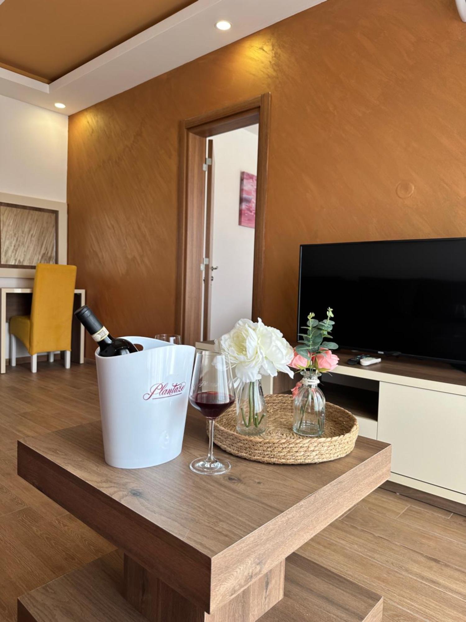 Hotel Heaven Lux Ulcinj Exteriér fotografie